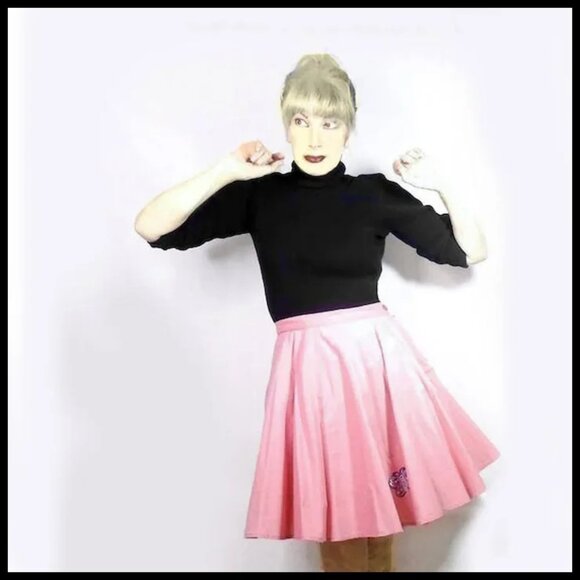 50s Vintage Pink Circle Skirt With Crinoline for Women or Girls - Picture 6 of 14